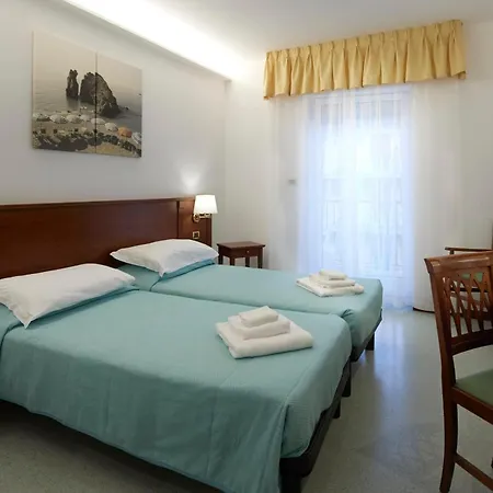Hotel Villa Adriana Monterosso al Mare Exterior photo
